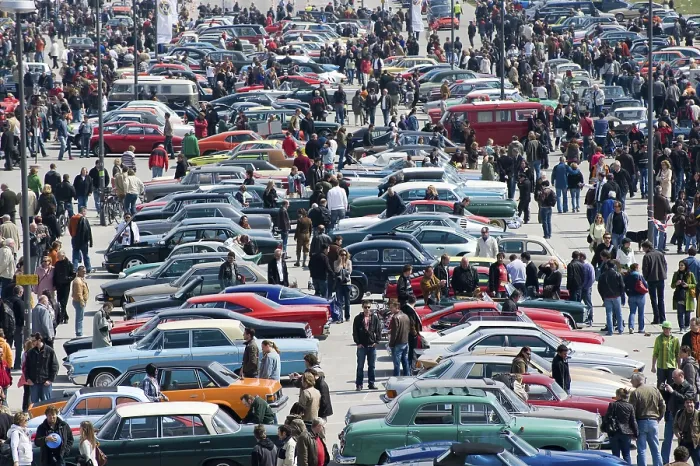 Framed Print : Classic car show, Theresienwiese area in Munich