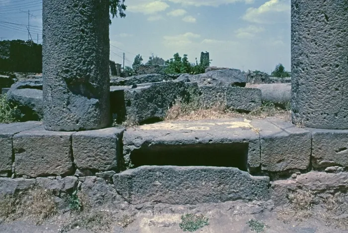 Framed Print : Cleaning shaft, sewer under the street, Colonnade Street, until today the main street, Bosra, Dar'a, Syria, 1987, vintage, retro, old, historical, Asia Framed Print : Cleaning shaft, sewer under the street, Colonnade Street, until today the main street, Bosra, Dar'a, Syria, 1987, vintage, retro, old, historical, Asia