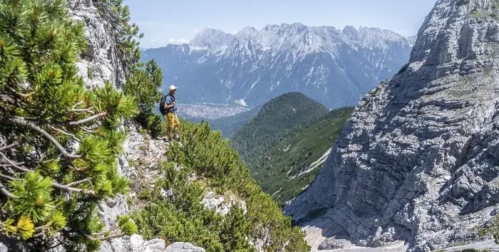Framed Print : Climbers ascending to the Upper Wettersteinspitze
