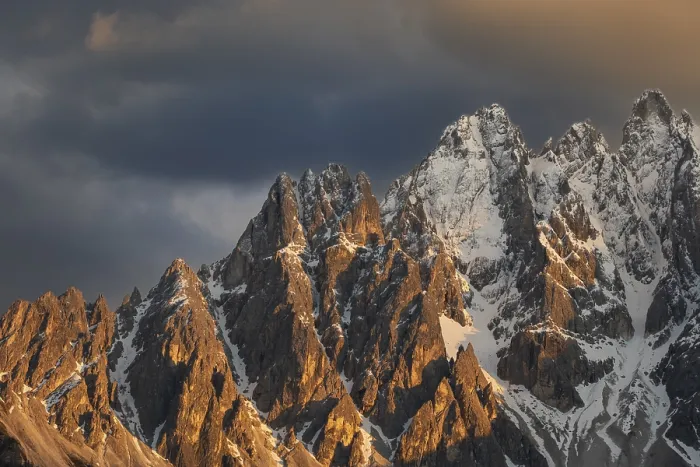 Framed Print : Close-up of mountain peaks of the Haunold Group in the evening light