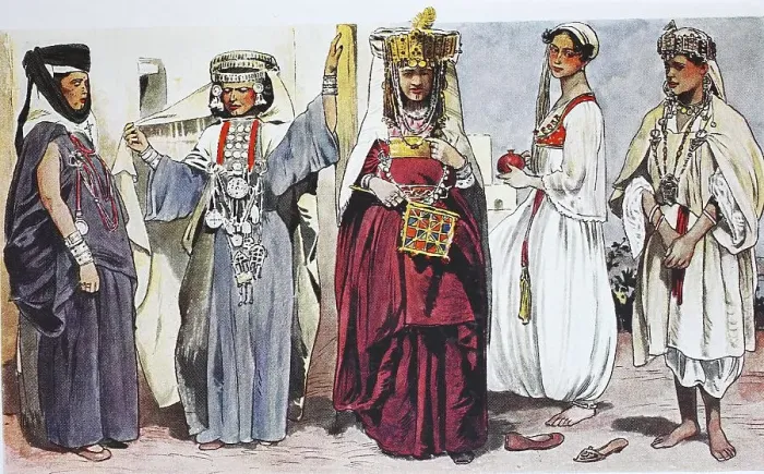 Framed Print : Clothing, fashion in Algeria, Algiers