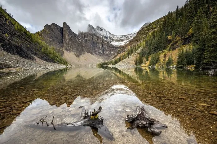 Framed Print : Cloudy mountains reflected in the lake Framed Print : Cloudy mountains reflected in the lake