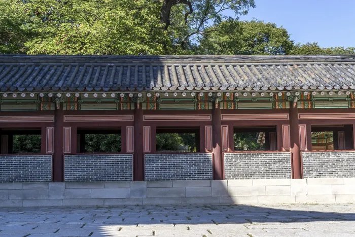 Framed Print : Colorful and traditional architecture of Changdeokgung palace in seoul