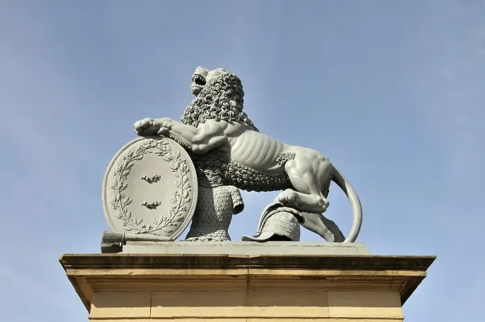 Framed Print : Colossal figure of a lion, heraldic animal