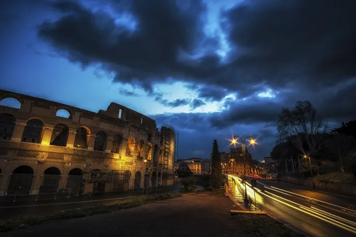 Framed Print : Colosseum and Colosseum plaza at night right before the sunrise time