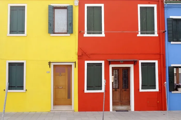 Framed Print : Colourful building facades, Burano Island