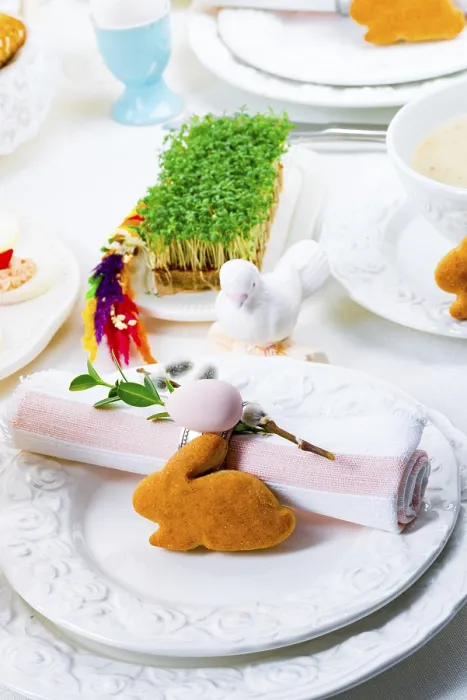 Framed Print : A colourful and festive Easter table decoration