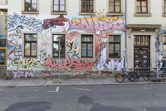 Framed Print : Colourful graffiti on a facade in LouisenstraBe