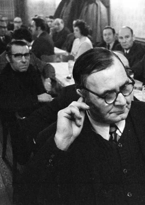 Framed Print : Concerned faces predominate at the tenants protest meeting of RAG (Ruhrkohle AG) tenants on 1