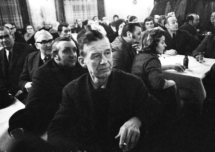Framed Print : Concerned faces predominate at the tenants protest meeting of RAG (Ruhrkohle AG) tenants on 1 Framed Print : Concerned faces predominate at the tenants protest meeting of RAG (Ruhrkohle AG) tenants on 1