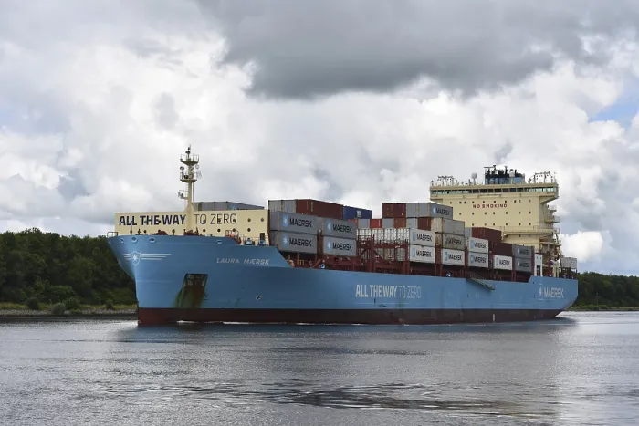 Framed Print : Container ship LAURA MAERSK in the Kiel Canal