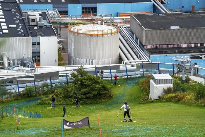 Framed Print : CopenHill, waste incineration plant and artificial ski slope
