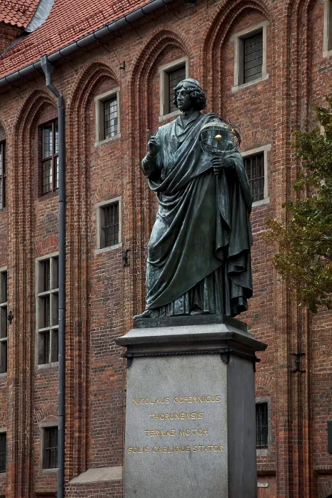 Framed Print : Copernicus monument, bronze monument 1853 by Friedrich Tieck in front of the town hall (heliocentric world model)