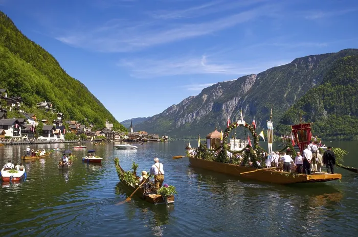 Framed Print : Corpus Christi Procession at Lake Hallstatt