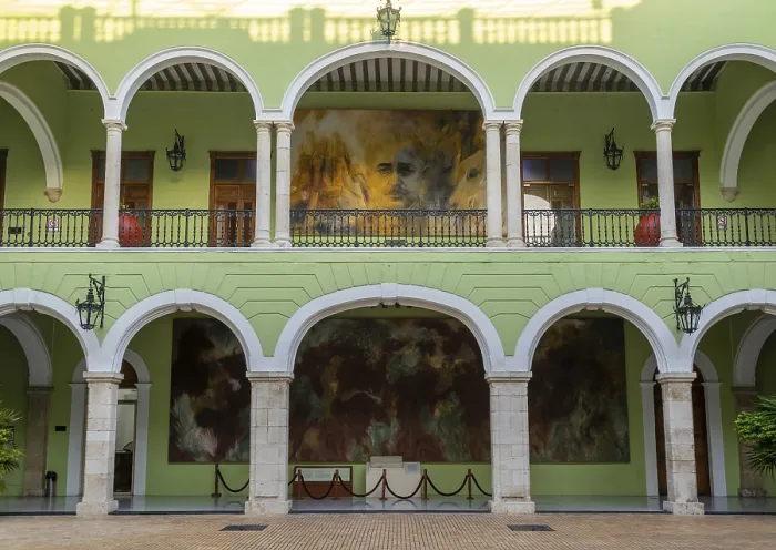 Framed Print : Courtyard interior of Governor's Palace government building