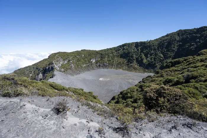 Framed Print : Crater of Irazu Volcano, Irazu Volcano National Park