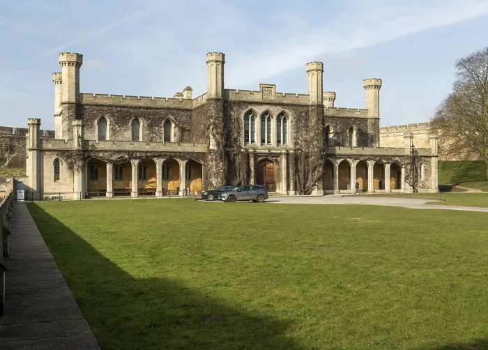 Framed Print : Crown Court building inside Lincoln Castle