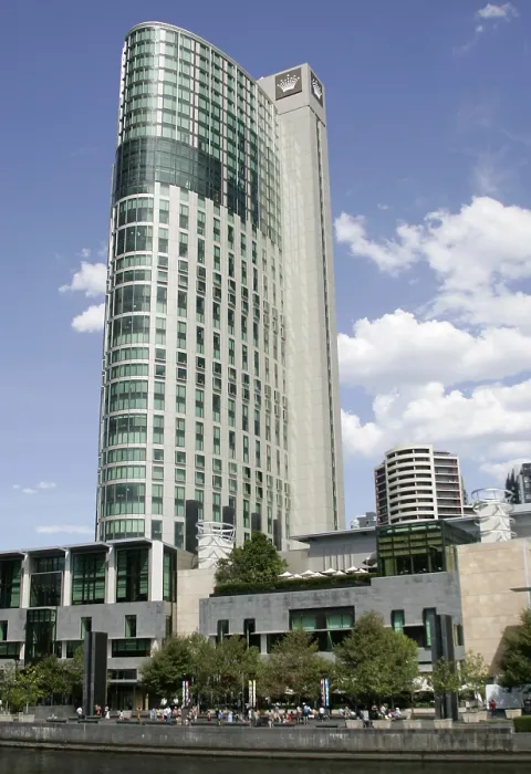 Framed Print : Crown luxury hotel and Entertainment complex on the Southbank on the Yarra River