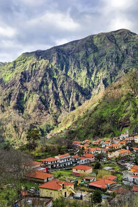 Framed Print : Curral das Freiras surrounded by mountains Framed Print : Curral das Freiras surrounded by mountains