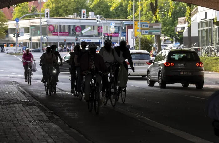 Framed Print : Cycle traffic in Munster, cycle path on Wolbecker StraBe