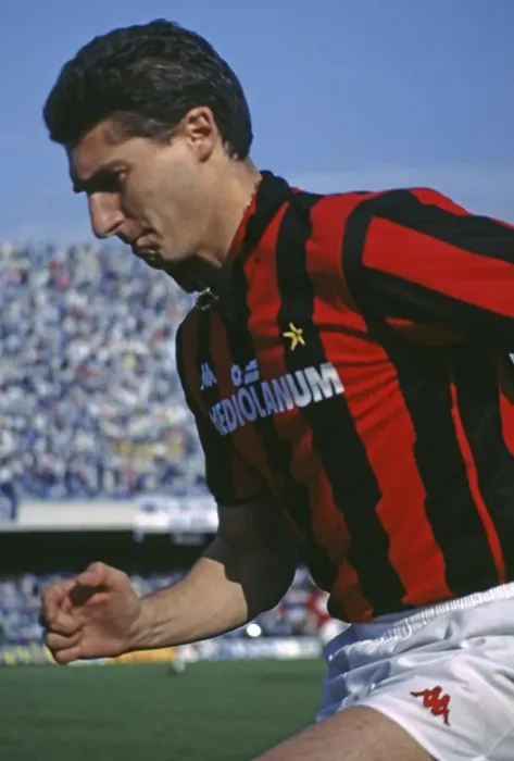 Framed Print : Daniele MASSARO (AC Milan) is substituted in the 82nd minute Framed Print : Daniele MASSARO (AC Milan) is substituted in the 82nd minute