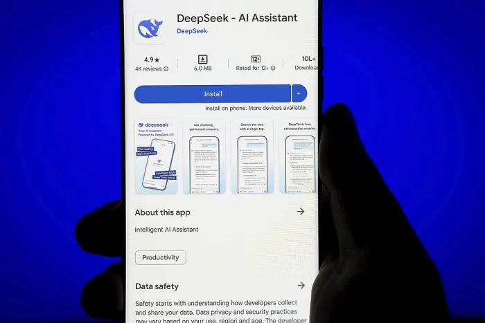 Framed Print : Deepseek Ai logo is displayed on smartphone Framed Print : Deepseek Ai logo is displayed on smartphone