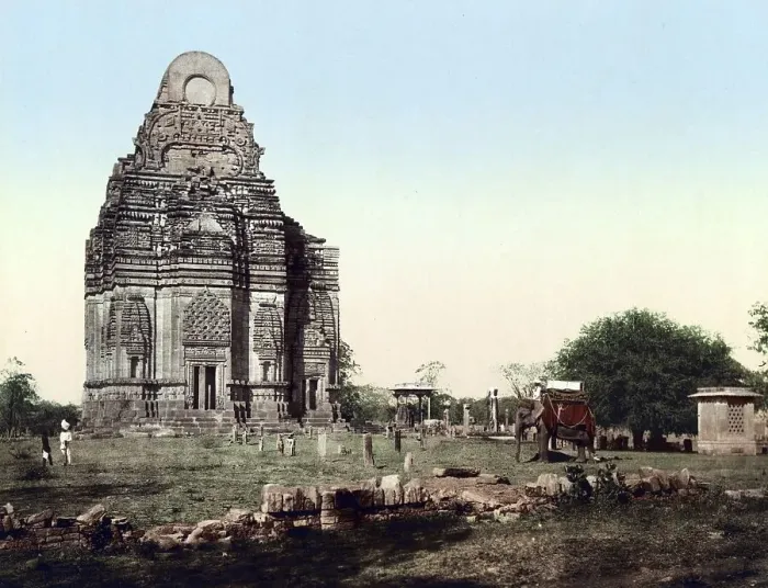 Framed Print : Delhi Mandal in Gwalior, India