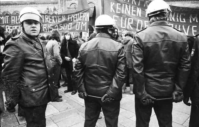 Framed Print : Demonstrations from 1-5 April 1975 in the centre of Hanover