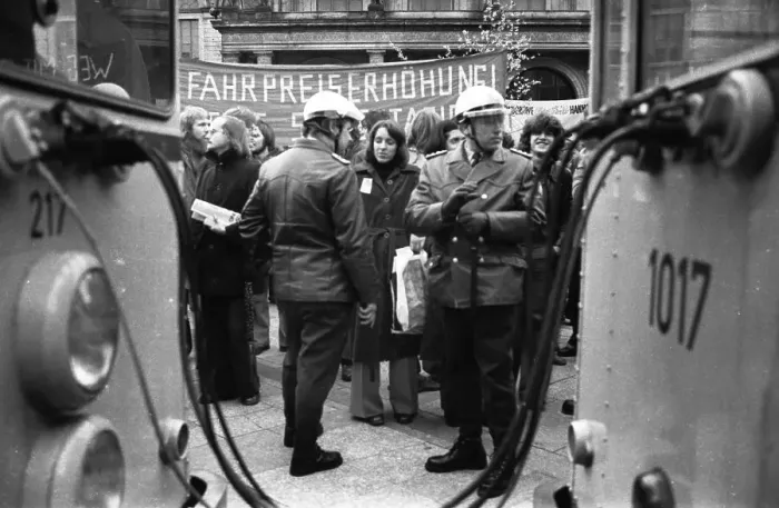 Framed Print : Demonstrations from 1-5 April 1975 in the centre of Hanover Framed Print : Demonstrations from 1-5 April 1975 in the centre of Hanover