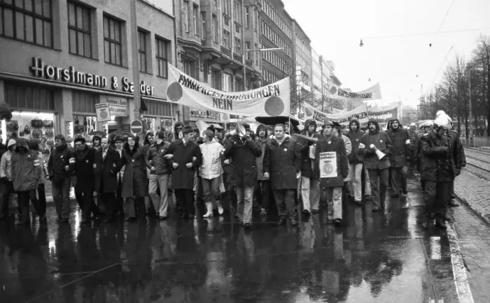 Framed Print : Demonstrations from 1-5 April 1975 in the centre of Hanover Framed Print : Demonstrations from 1-5 April 1975 in the centre of Hanover