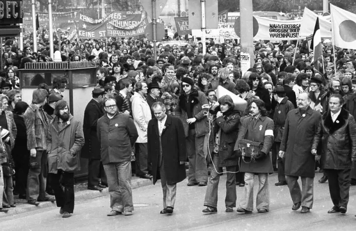 Framed Print : Demonstrations from 1-5 April 1975 in the centre of Hanover