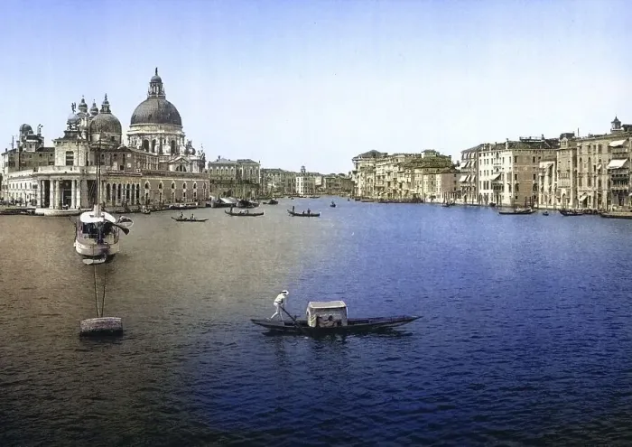 Framed Print : Der Canale Grande, Santa Maria della Salute
