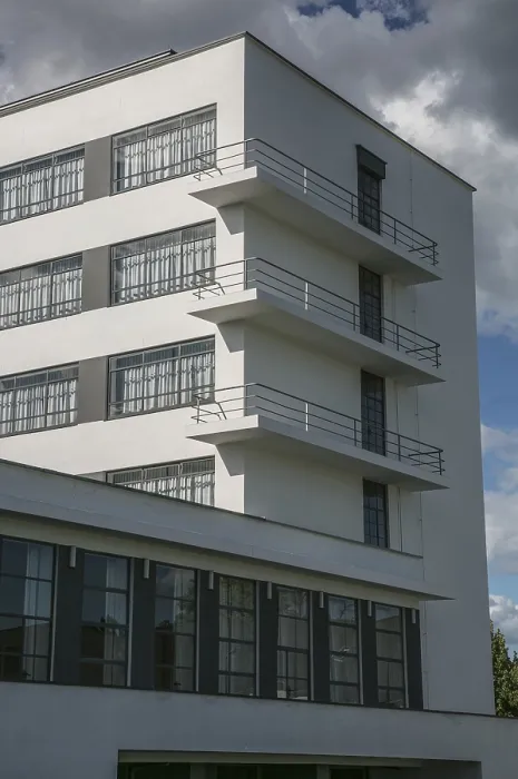 Framed Print : Dessau Bauhaus Prellerhaus 6403 built 1925-26 by Walter Gropius and others Facade view from the south-east