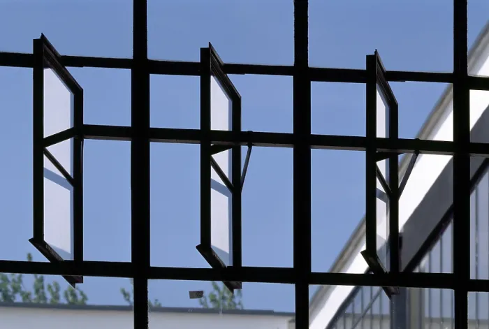 Framed Print : Dessau, Bauhaus / Window detail Framed Print : Dessau, Bauhaus / Window detail