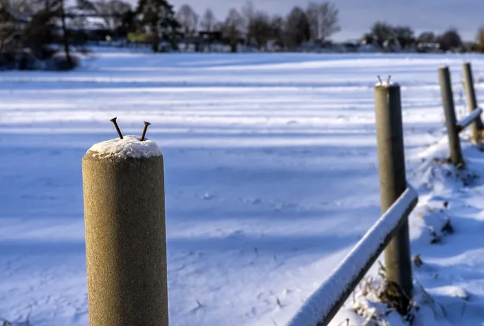 Framed Print : Detailed photo, concrete fence post on a field in Berlin-Lubars