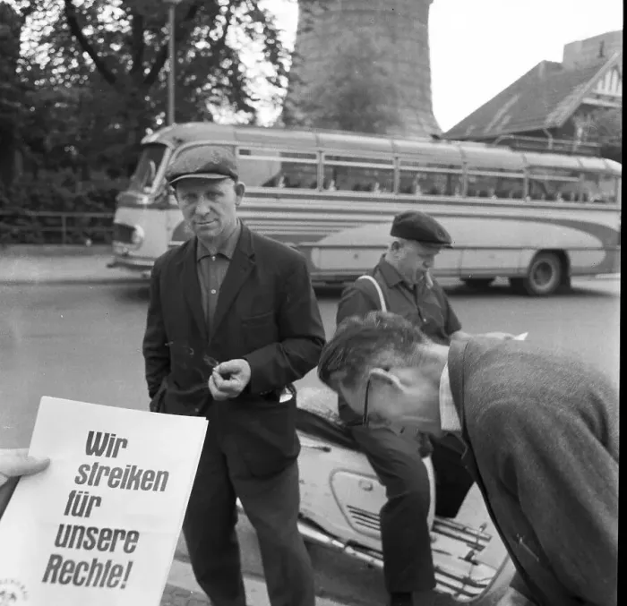 Framed Print : DEU, Germany, Dortmund: Personalities from politics
