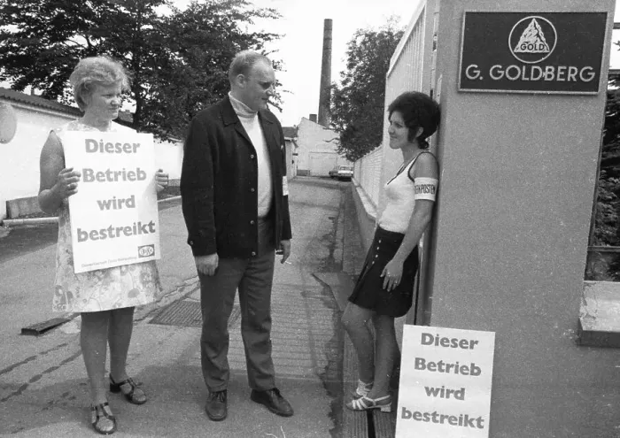 Framed Print : DEU, Germany. The strike of the textile workers in the collective bargaining conflict of IG Textil
