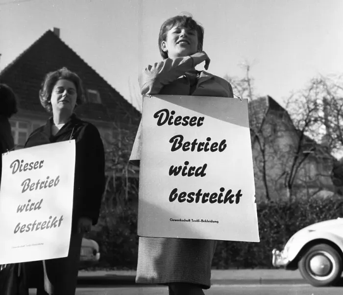 Framed Print : DEU, Germany. The strike of the textile workers in the collective bargaining conflict of IG Textil