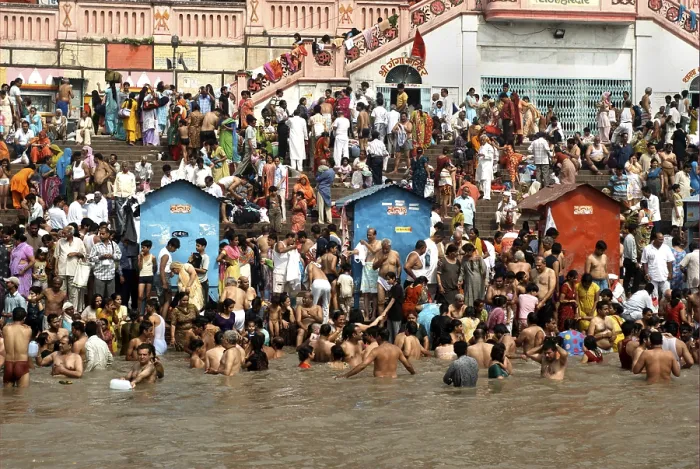 Framed Print : Devotees on riverbank ghats of river ganga ganges taking holy dip at Har ki Pouri in Haridwar Framed Print : Devotees on riverbank ghats of river ganga ganges taking holy dip at Har ki Pouri in Haridwar
