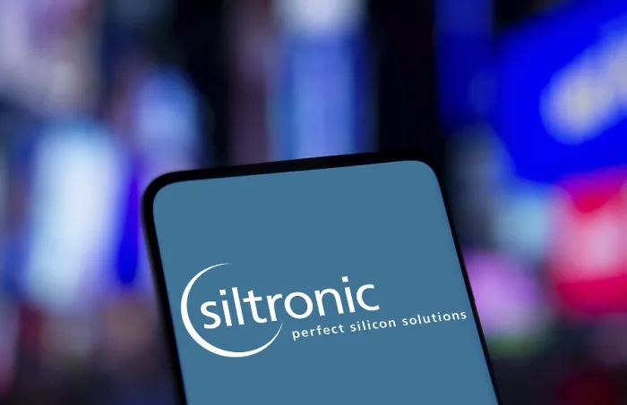 Framed Print : Dhaka, Bangladesh- Siltronic AG logo is displayed on smartphone