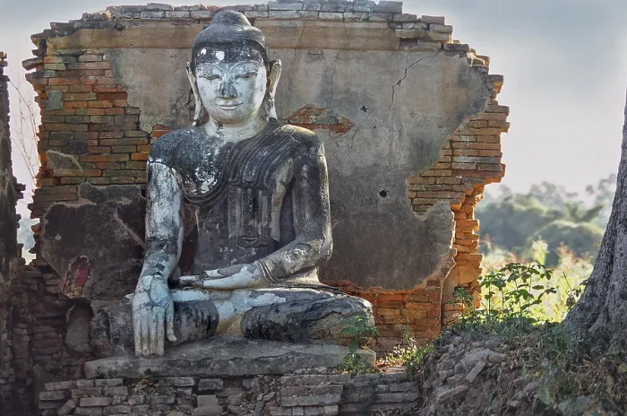 Framed Print : Dilapidated temple wall with Buddha figure in Amarapura Framed Print : Dilapidated temple wall with Buddha figure in Amarapura