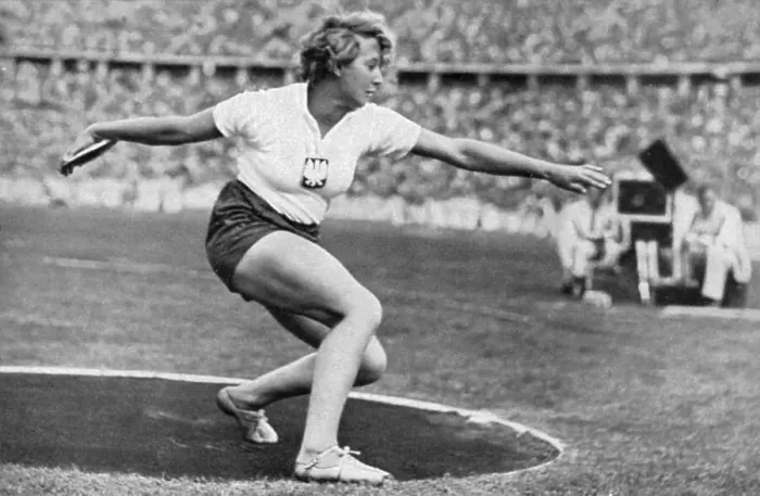 Framed Print : Discus throw, Hedwiga Wajso (Poland) was holder of a new Olympic record for only a few minutes Framed Print : Discus throw, Hedwiga Wajso (Poland) was holder of a new Olympic record for only a few minutes