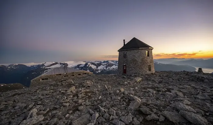 Framed Print : DNT's old and new mountain hut Skalatarnet