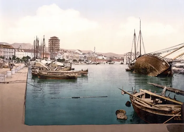Framed Print : The docks of Spalato, now Split, Dalmatia, Austro-Hungary, Austro-Hungarian Empire, Austrian-Hungarian Monarchy, today Croatia, Historical, around 1900, digitally restored reproduction from a 19th century original The docks of Spalato, now Split