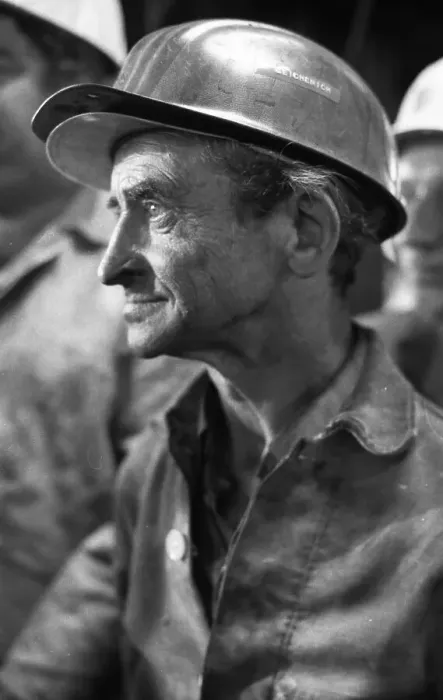 Framed Print : With the last dog the coal mine Waltrop ended its coal feeding in the coalfield on 29 Framed Print : With the last dog the coal mine Waltrop ended its coal feeding in the coalfield on 29