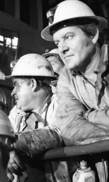 Framed Print : With the last dog the coal mine Waltrop ended its coal feeding in the coalfield on 29 Framed Print : With the last dog the coal mine Waltrop ended its coal feeding in the coalfield on 29