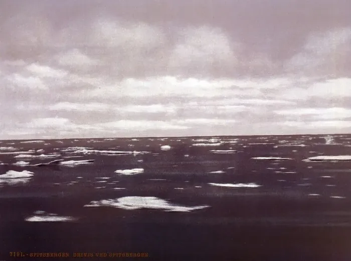 Framed Print : Drift ice in the north-west of Svalbard