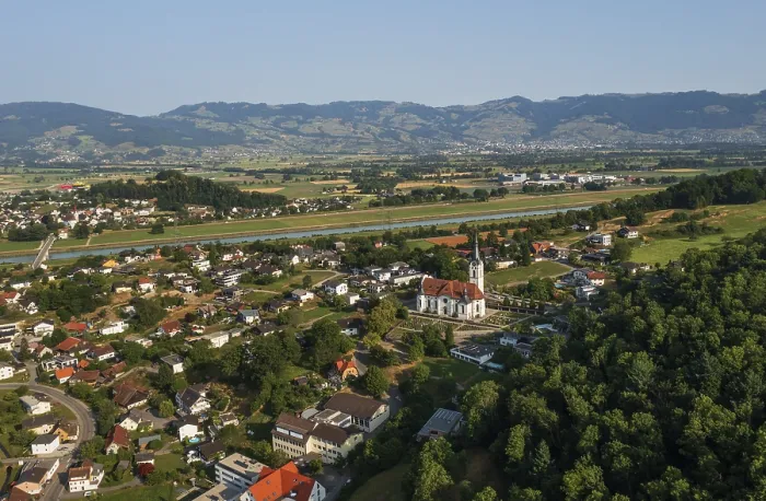 Framed Print : Drone image, view of town with parish church Framed Print : Drone image, view of town with parish church