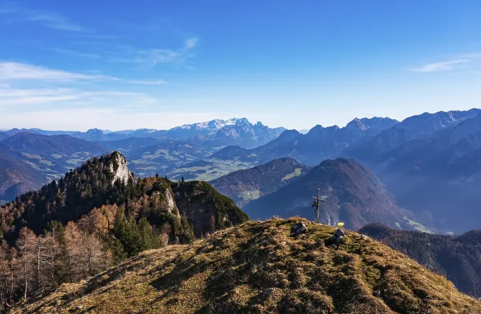 Framed Print : Drone shot, view from Schwarzer Berg to Gschirrwand Lammertal and Dachstein massif