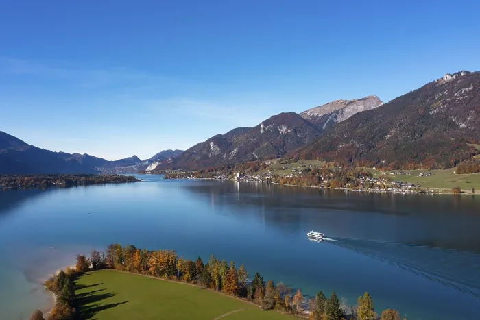 Framed Print : Drone shot, view from Strobl to Sankt Wolfgang am Wolfgangsee with Schafberg